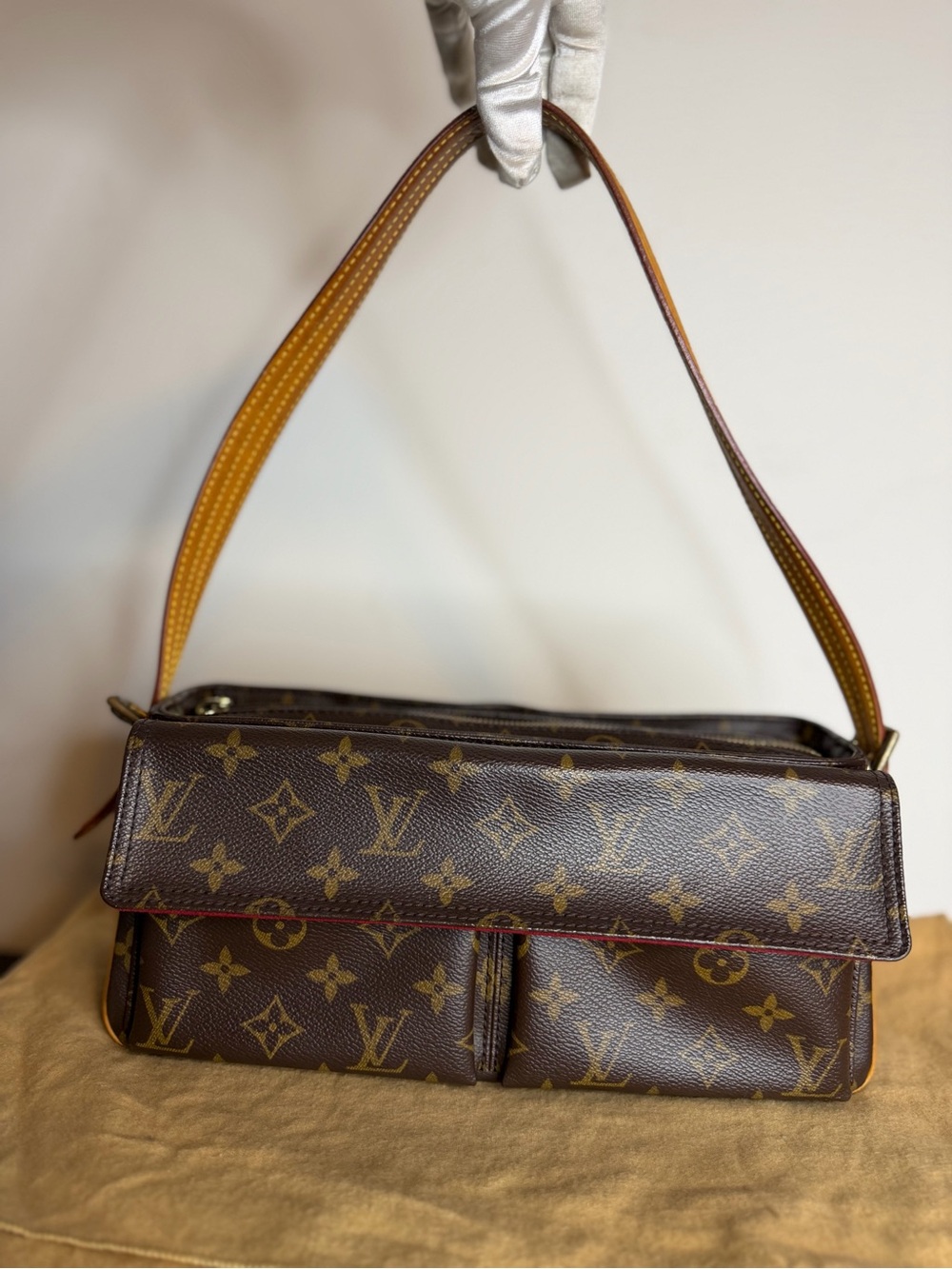 Louis Vuitton Viva Cité in monogram